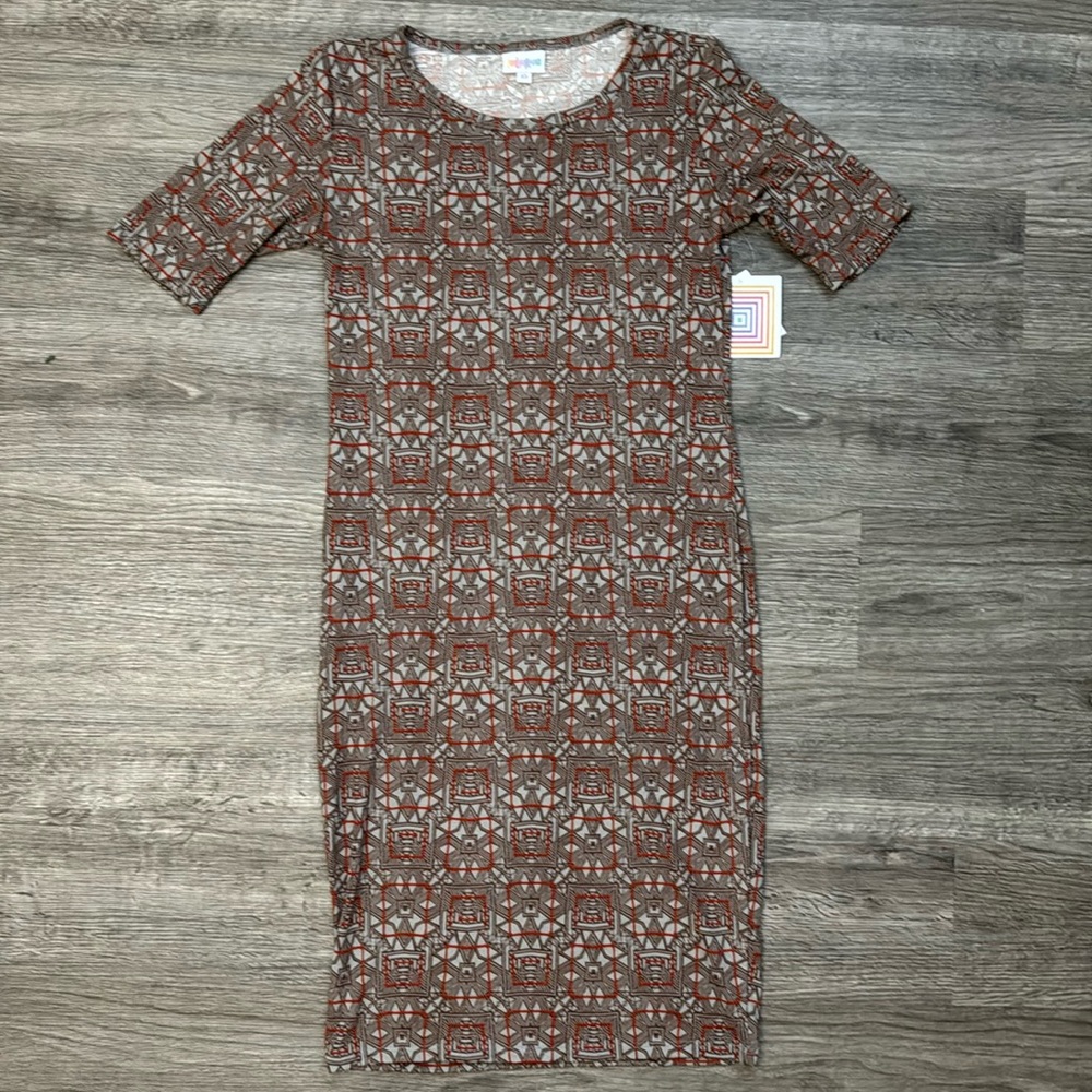 NWT Lularoe brown pattern Julia dress women’s XS